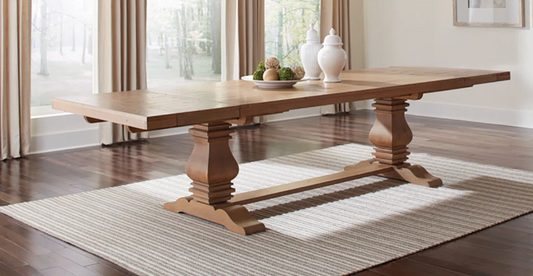 Extendable Pine Solid Wood Dining Table