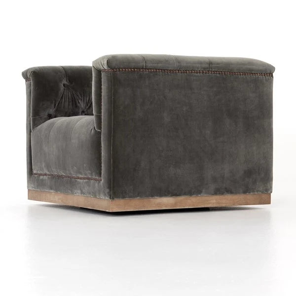 Maxx Swivel Chair