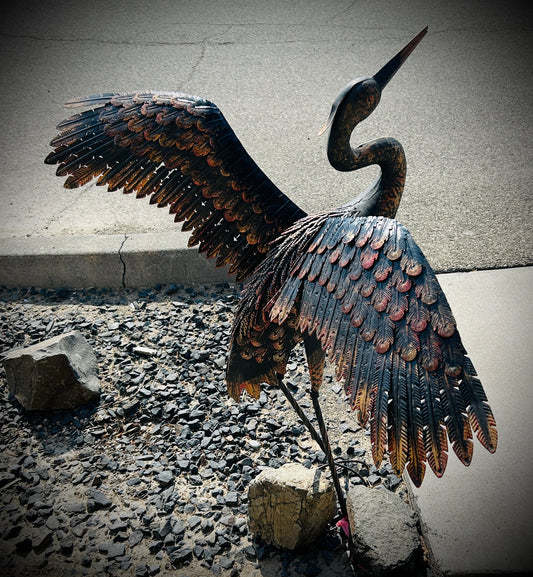 Indoor/Outdoor Crane