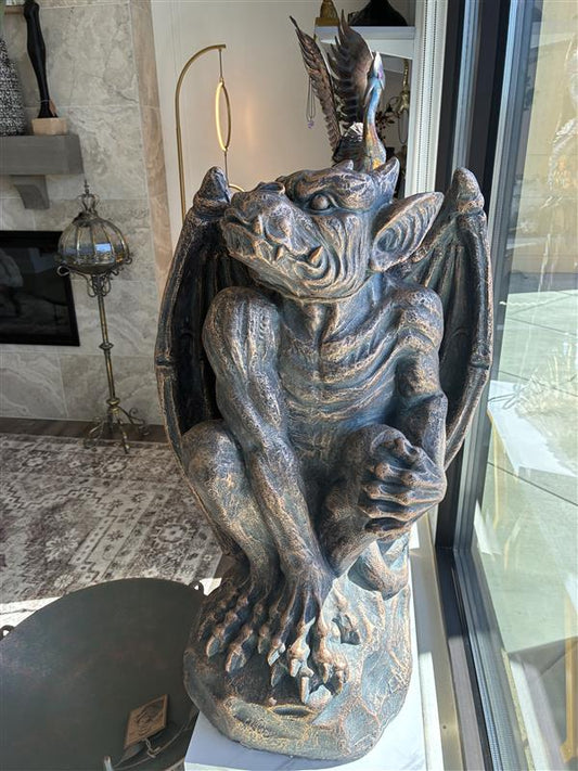 Set of 2 Magnesium Gargoyle Statues