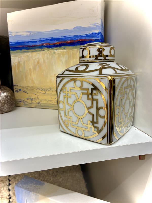 Oriental Jar with Lid