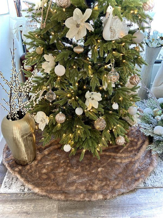 Balsam Hills Christmas Tree Skirt