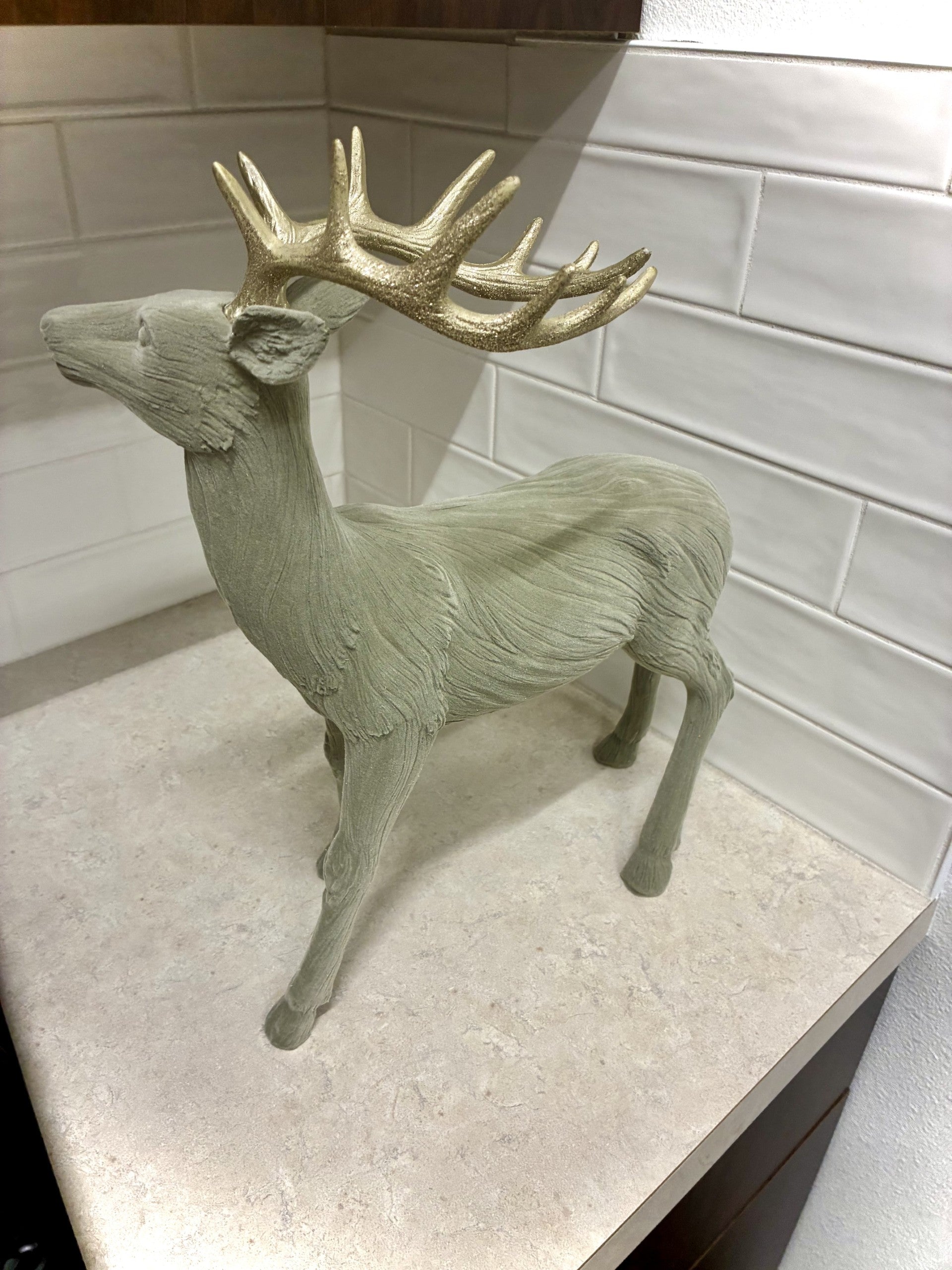 Frontgate Sage Reindeer - Thumbnail 4